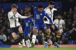 切尔西主场不敌对手，遭遇英超两连败