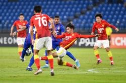 关于精彩纷呈！球迷盛赞亚冠争霸赛的信息