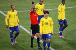 南美球队在比赛中获胜，留下深刻印象