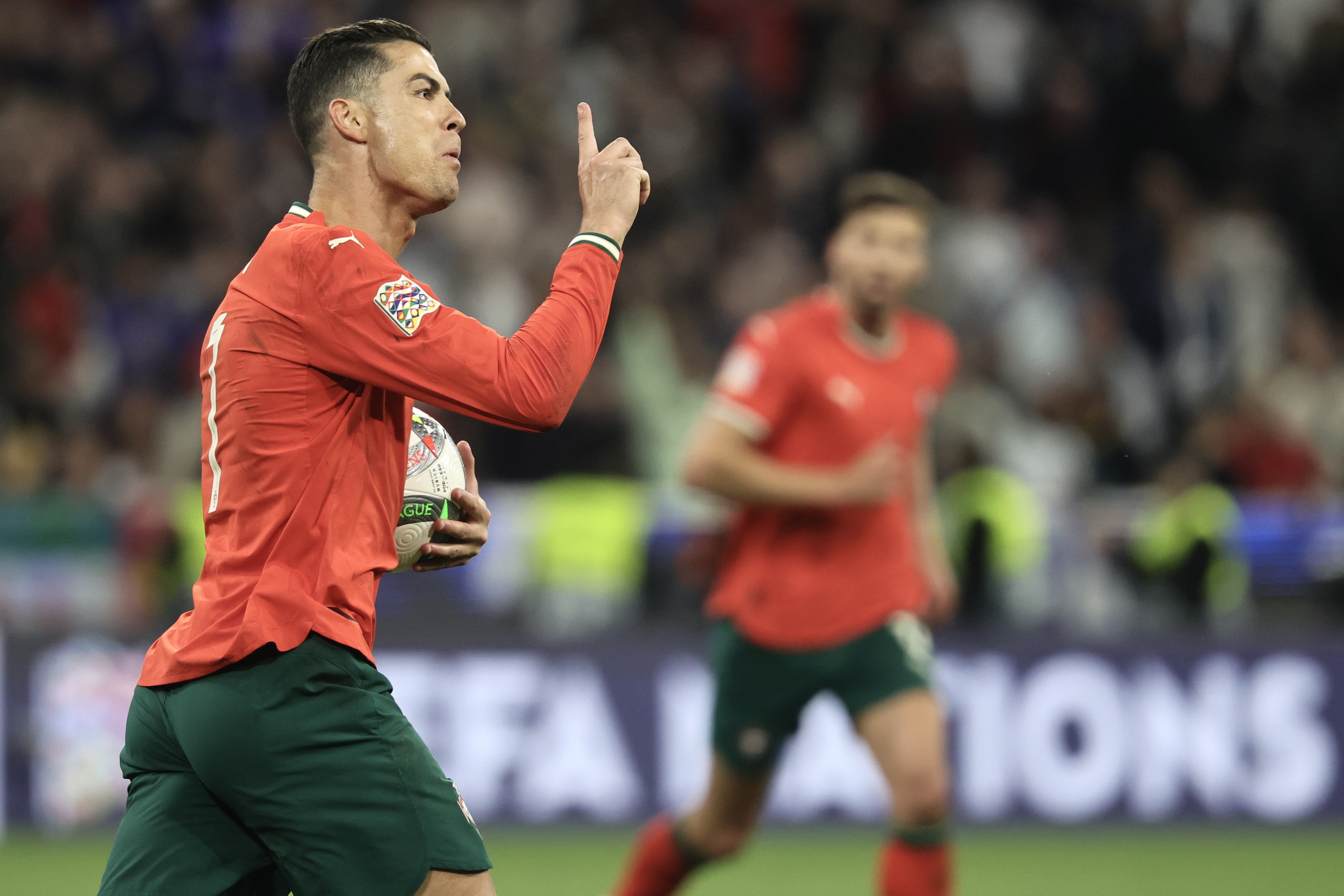 欧国联强出色球员大放异彩，表现耀眼的简单介绍