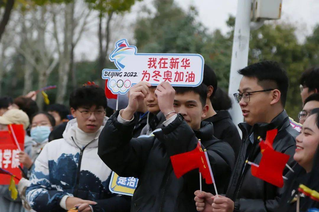 关于沃尔夫斯堡奋力冲刺，勇攀高峰的信息