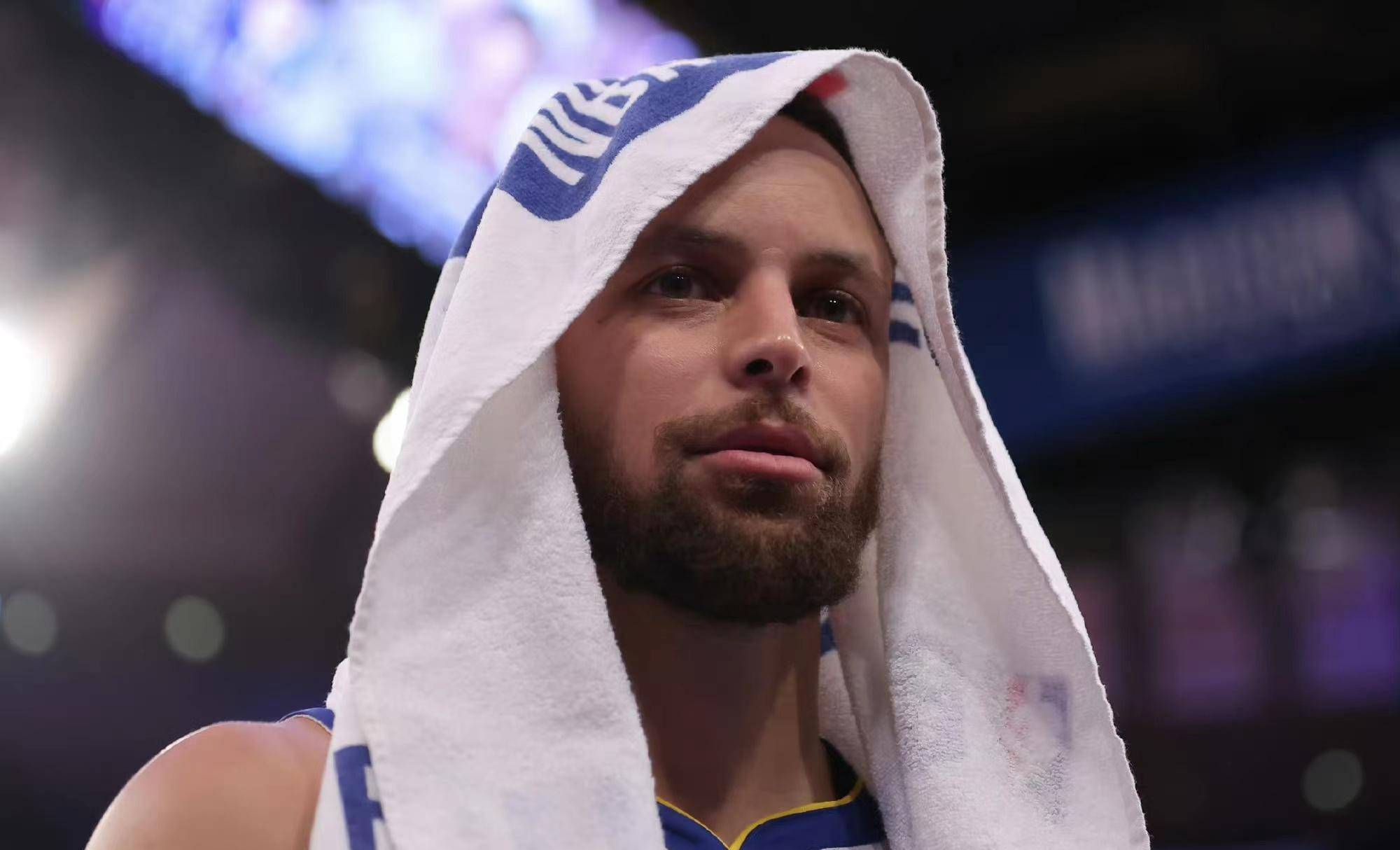 关于勇士大捷湖人,系列赛掌握主动权的信息 关于勇士大捷湖人,系列赛掌握主动权的信息