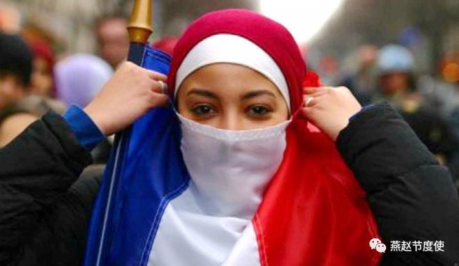 意大利遭遇意外失利,摆脱晋级困境的简单介绍 意大利遭遇意外失利,摆脱晋级困境的简单介绍