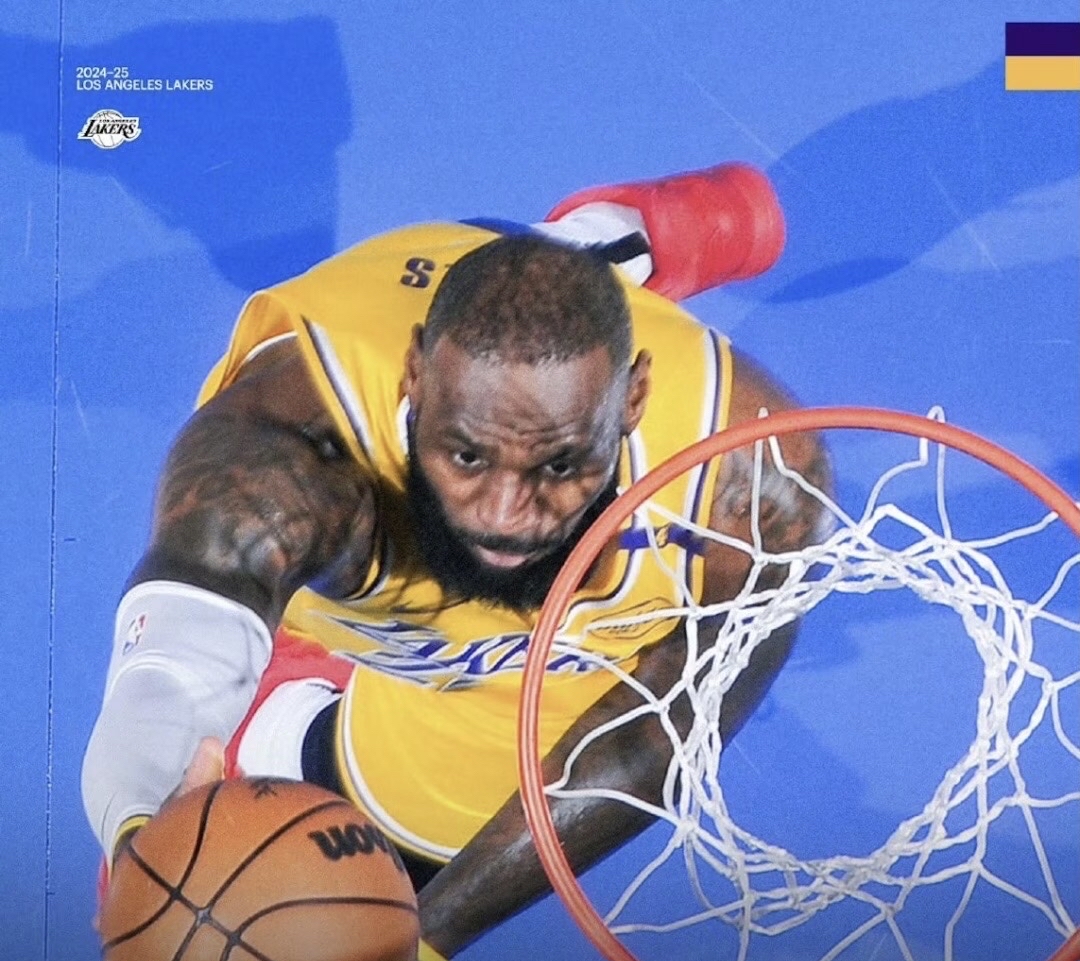 篮球明星周末:詹姆斯飞扣制胜球赢得全明星赛的简单介绍 篮球明星周末:詹姆斯飞扣制胜球赢得全明星赛的简单介绍