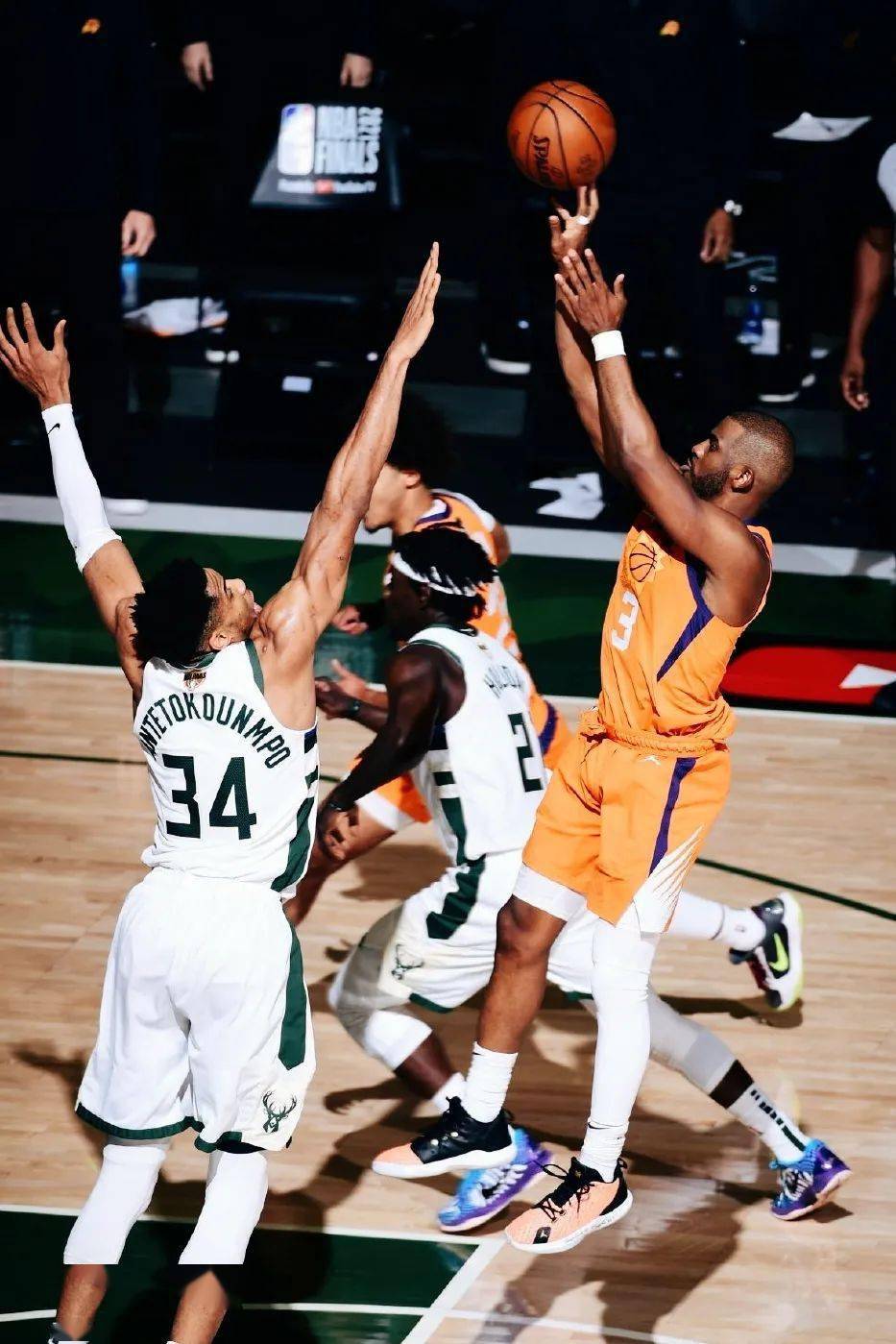 关于波斯尼亚队主场战胜芬兰队,取得关键胜利的信息 关于波斯尼亚队主场战胜芬兰队,取得关键胜利的信息