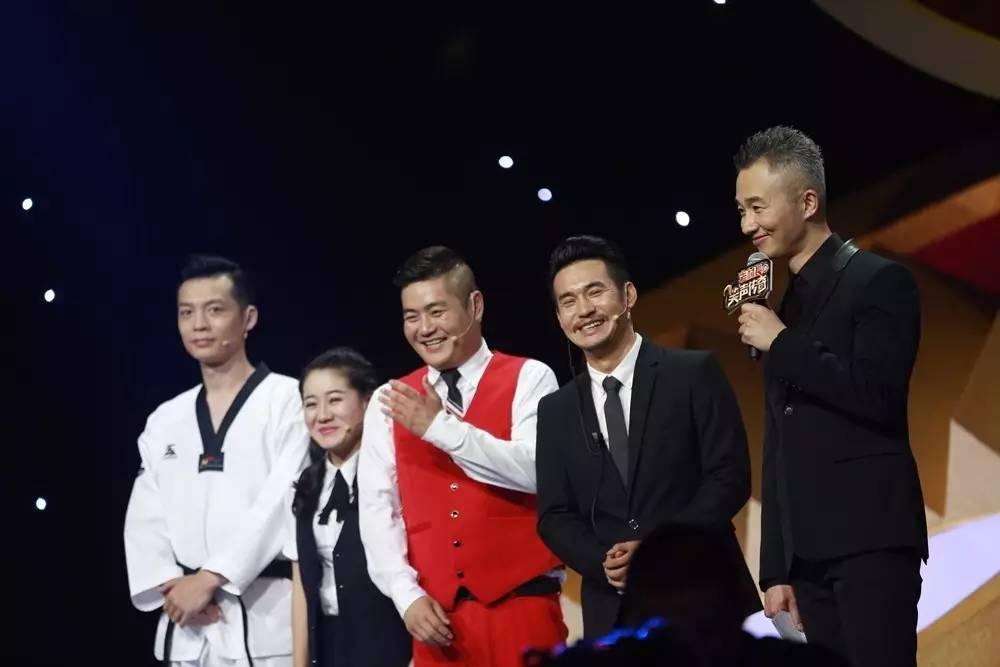 足坛传奇球员参加新节目录制