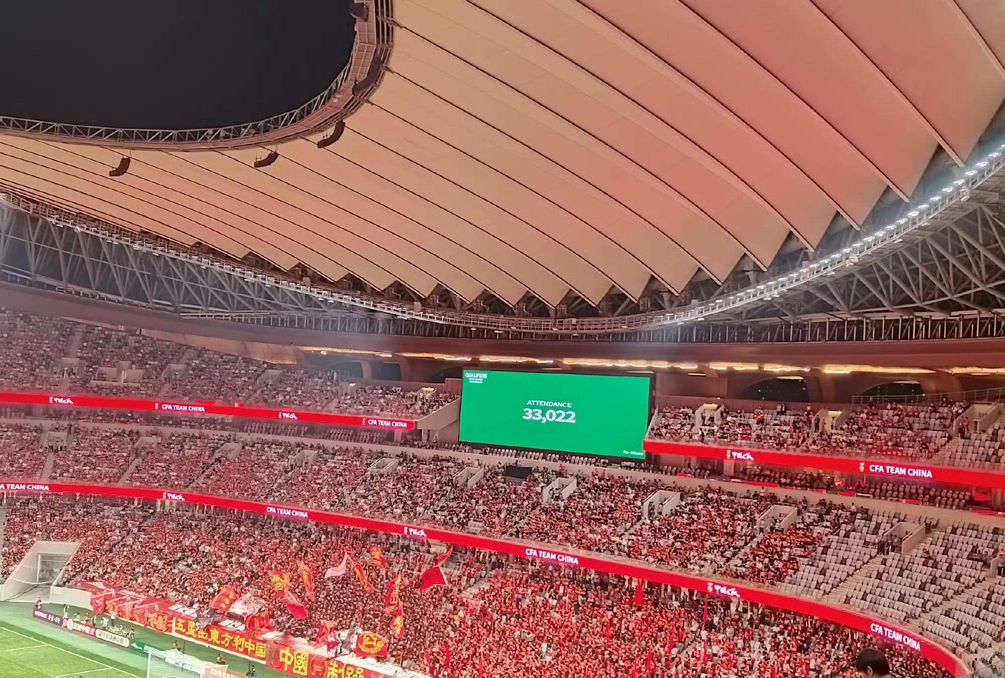 亚特兰大队伍人气攀升，球迷声援呐喊响彻球场的简单介绍